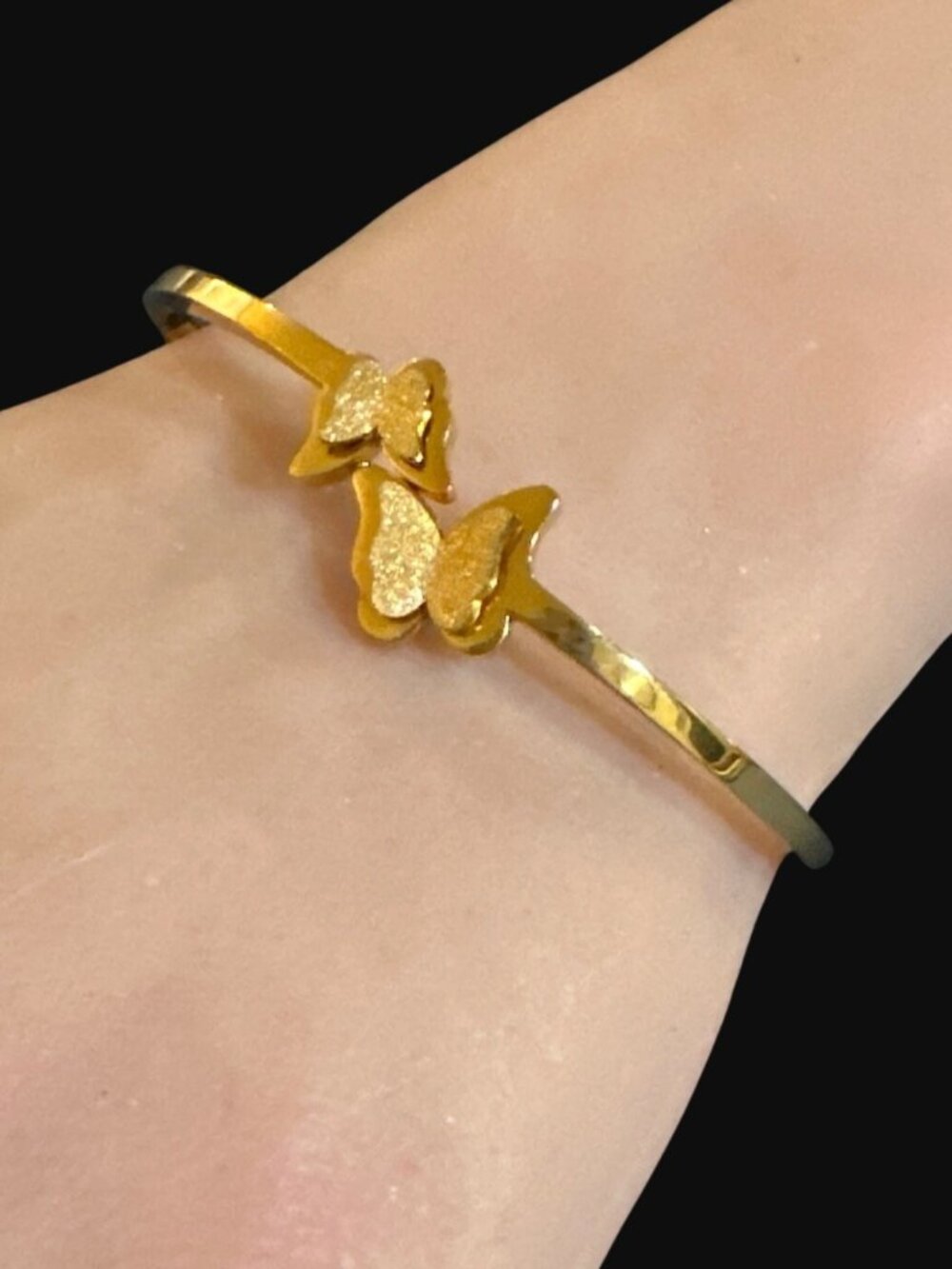 Vintage Butterfly Hinged Cuff Bracelet Gold Tone Womens Costume Jewelry